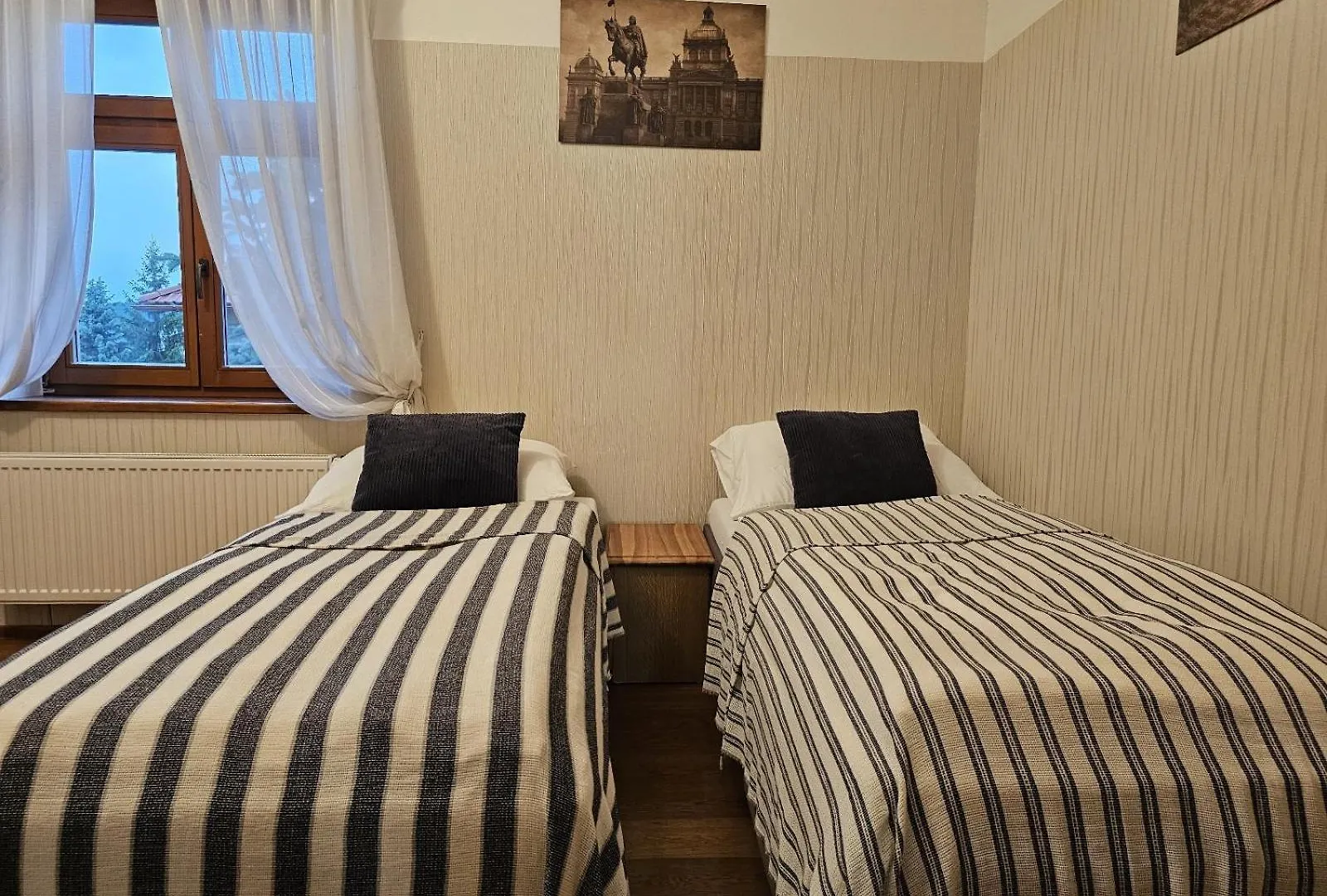 Villa Prague - Wellness, Pool, Jacuzzi, Sauna, Garden, Terraces Czechy