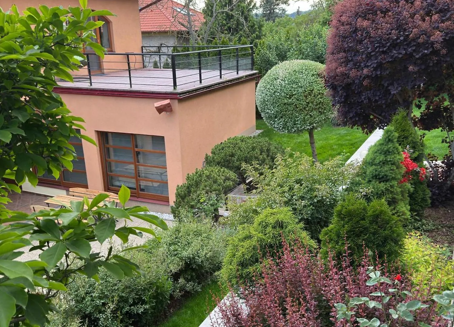 Villa Prague - Wellness, Pool, Jacuzzi, Sauna, Garden, Terraces