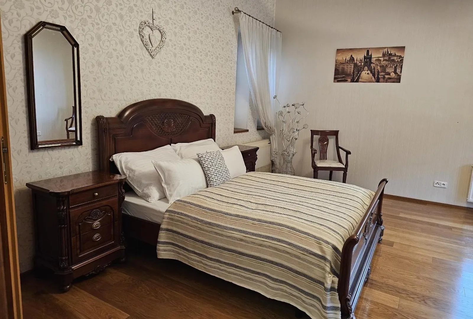 Villa Prague - Wellness, Pool, Jacuzzi, Sauna, Garden, Terraces